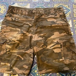 Woodland cargo shorts